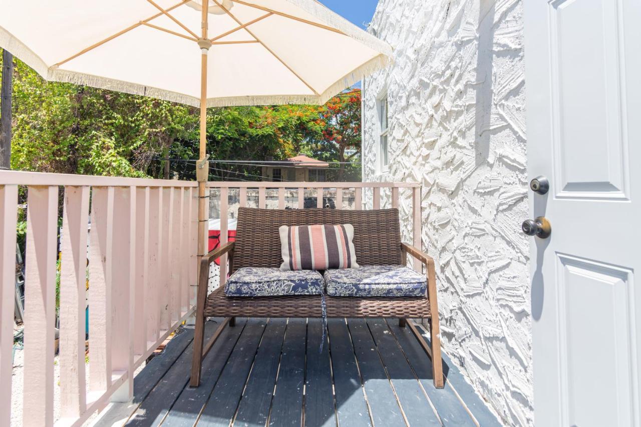 1 Bedroom Apartment With Balcony Miami - Heart Of Downtown Εξωτερικό φωτογραφία